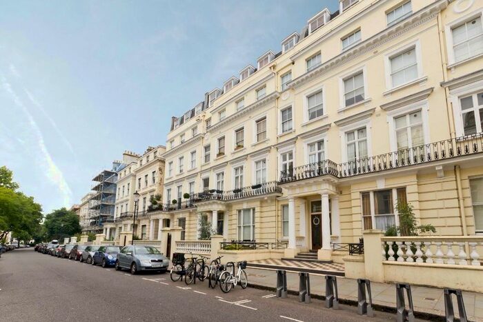 1 Bedroom Flat To Rent In Pembridge Gardens, London, W2