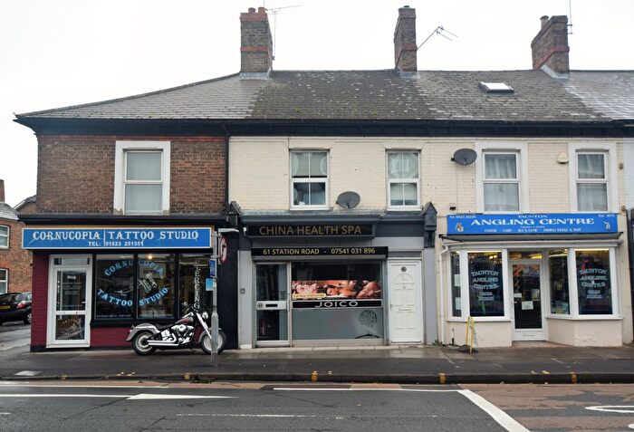 2 Bedroom Terraced House To Rent In Station Road, Taunton, Somerset, TA1