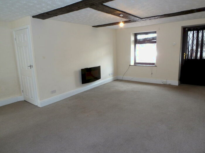1 Bedroom Flat To Rent In Shear Brow, BB1
