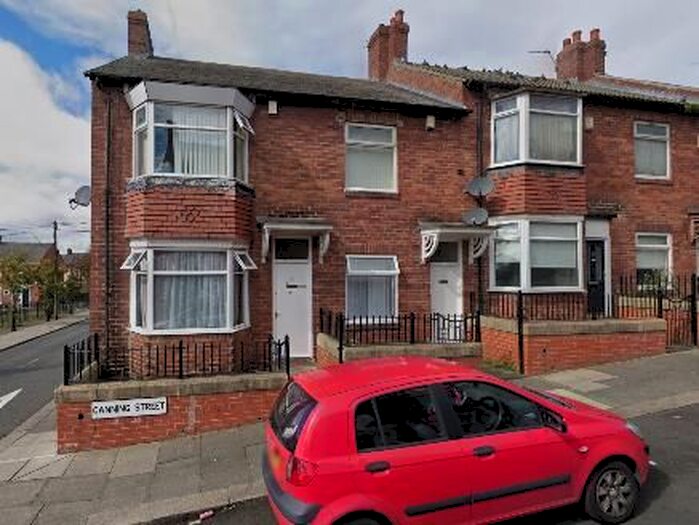 3 Bedroom Flat To Rent In Canning Street, Benwell, Newcastle Upon Tyne, NE4