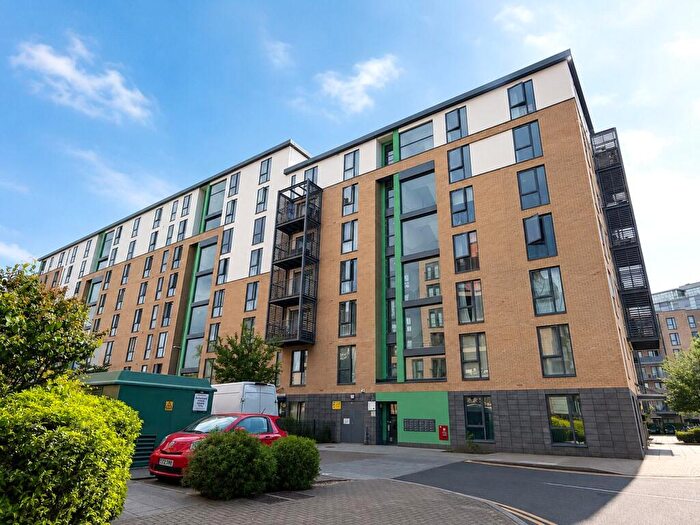 1 Bedroom Flat To Rent In Conrad Court, Colindale, NW9