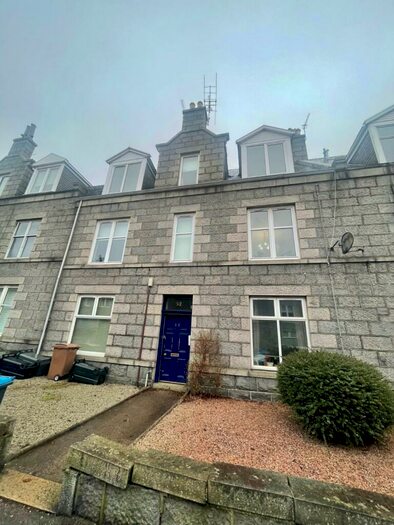 1 Bedroom Flat To Rent In Balmoral Place, City Centre, Aberdeen, AB10