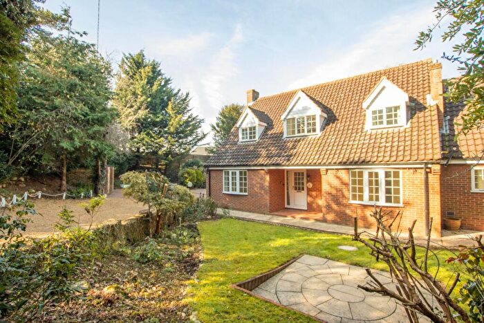 4 Bedroom Detached House For Sale In Cheney Hill, Heacham, PE31