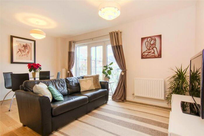 2 Bedroom Flat To Rent In Estella Apartments, Grove Crescent Road, Stratford, London, E15