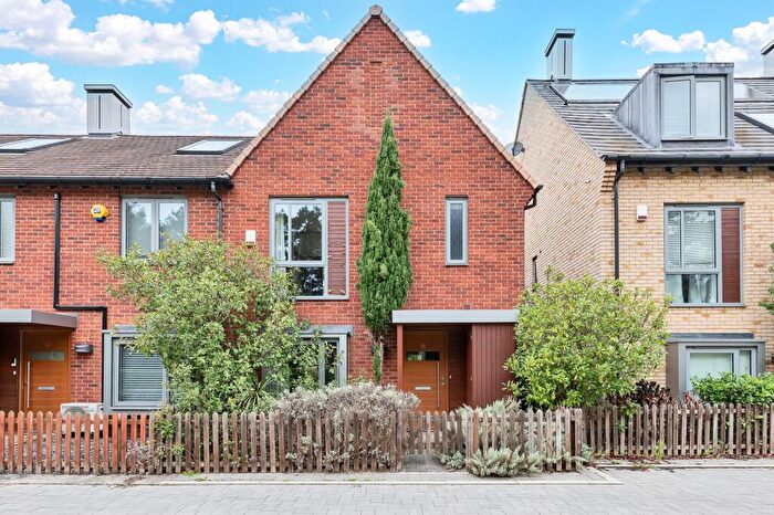 3 Bedroom Terraced House To Rent In Spring Drive, Trumpington, CB2