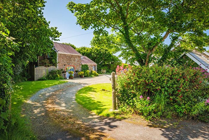 5 Bedroom Detached House For Sale In Roch, Haverfordwest, SA62