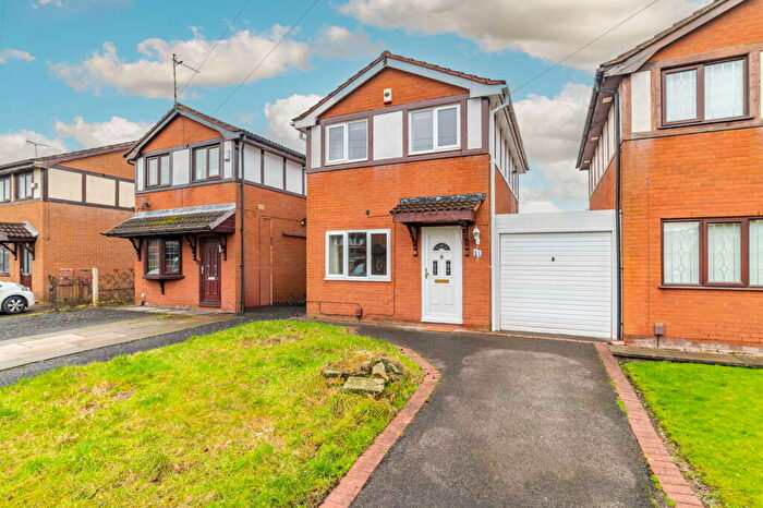 2 Bedroom Detached House For Sale In Wham Bar Drive, Heywood, OL10