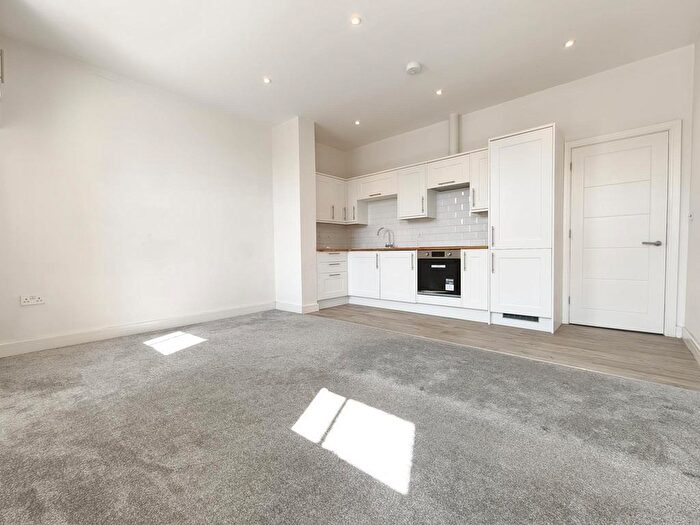 1 Bedroom Flat For Sale In Oborne Road Sherborne, DT9