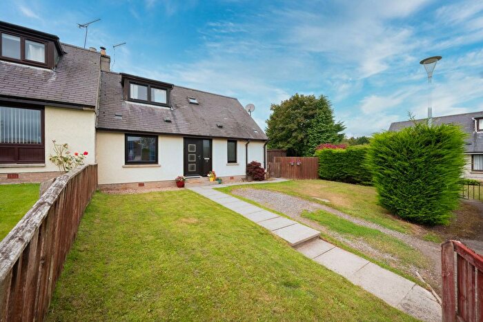 3 Bedroom Semi-Detached House For Sale In Mackenzie Place, Maryburgh, IV7