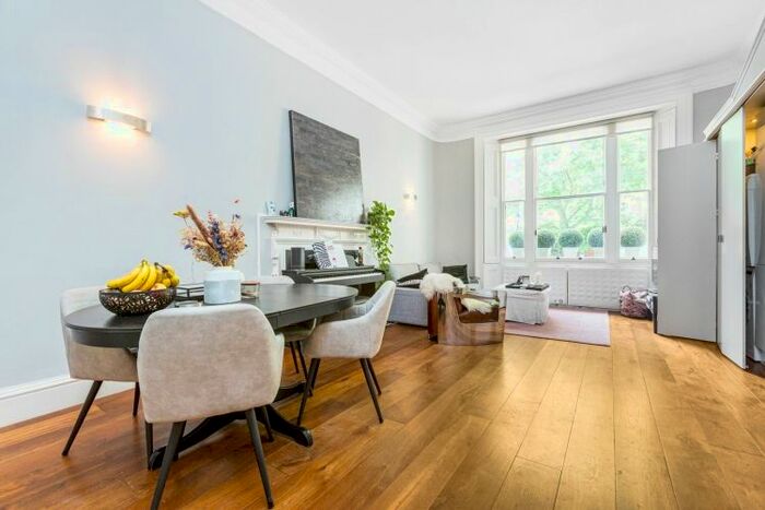 1 Bedroom Flat To Rent In Ennismore Gardens, London, SW7