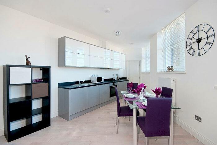1 Bedroom Apartment To Rent In Anglers Lane, NW5