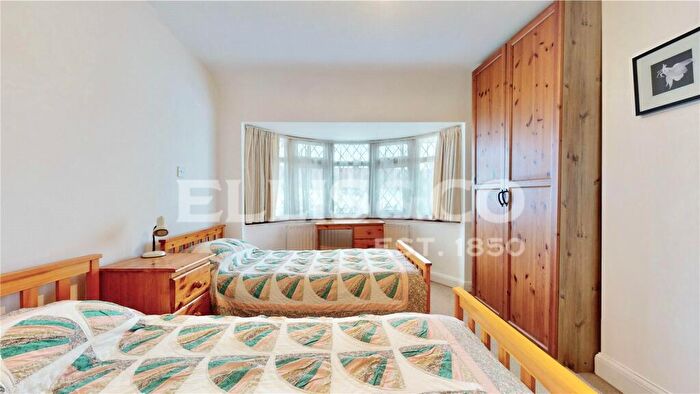 3 Bedroom End Of Terrace House For Sale In Park View, Wembley, HA9
