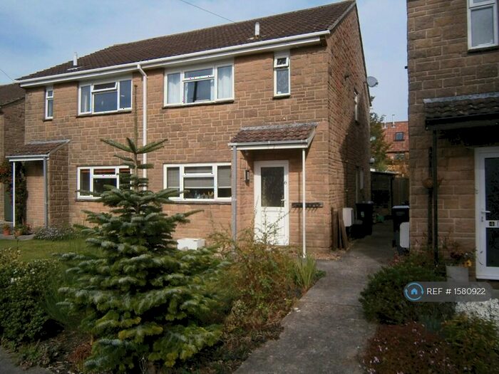 3 Bedroom Semi-Detached House To Rent In Southcombe Way, Tintinhull, BA22