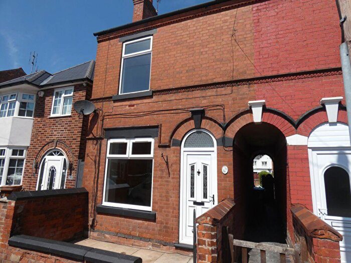 3 Bedroom Semi-Detached House To Rent In Dale Avenue, Long Eaton, NG10