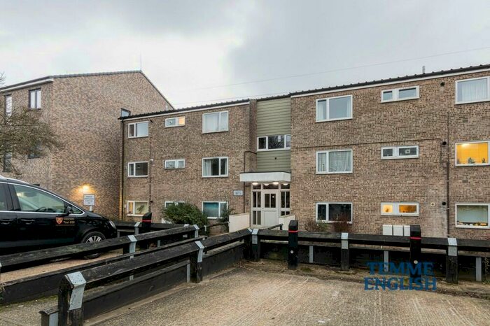 2 Bedroom Apartment To Rent In Buffett Way, Colchester, Essex, CO4