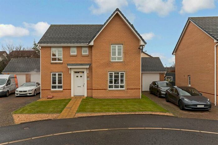 4 Bedroom Detached House For Sale In Craigcrest Place, Cumbernauld, Glasgow, G67