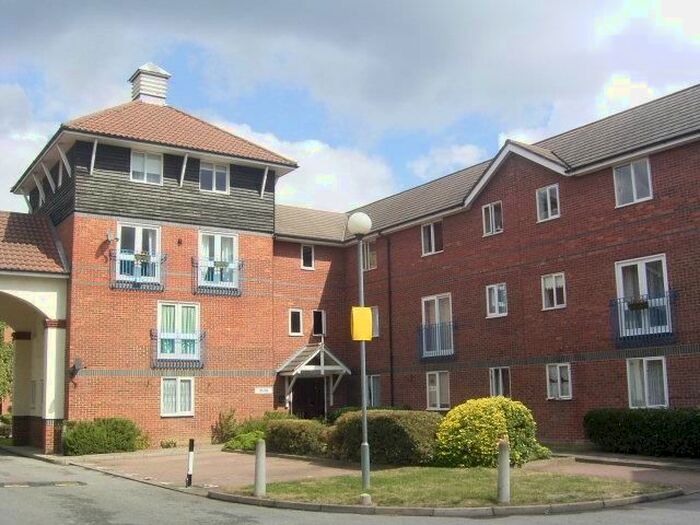 1 Bedroom Flat To Rent In Mandeville Court, London, E4