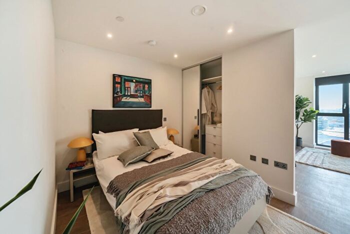 Apartment To Rent In Uncle Leeds, Whitehall Leeds, LS12