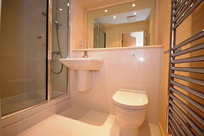 2 Bedroom Flat To Rent In Arta House, Shadwell, E1