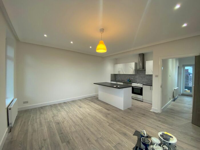 4 Bedroom Terraced House To Rent In Northolt Road, Harrow, HA2