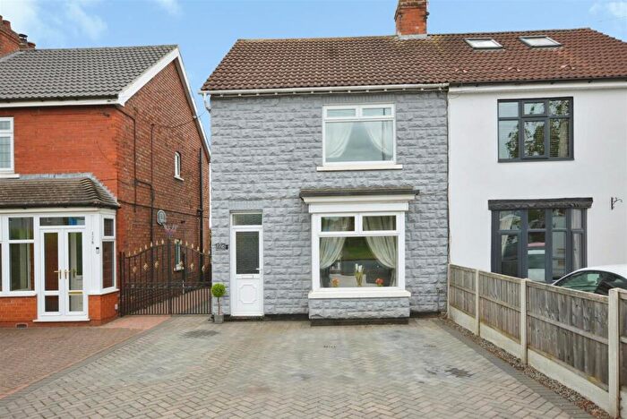 3 Bedroom Semi-Detached House For Sale In Messingham Road, Scunthorpe, DN17