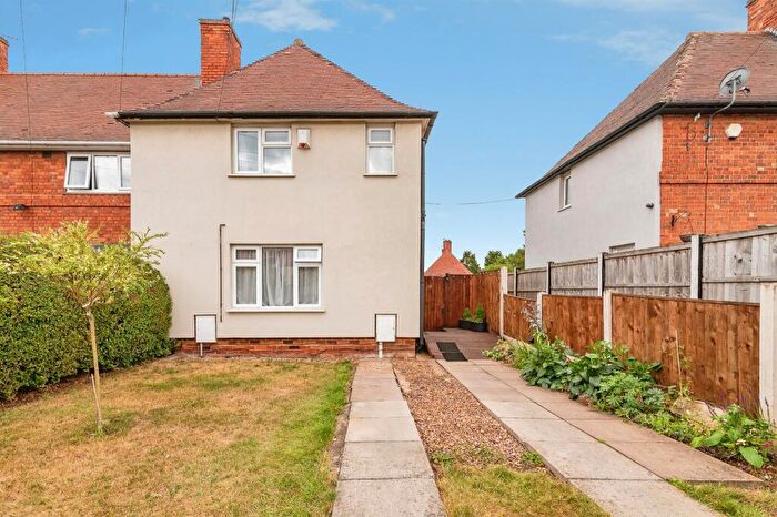 3 Bedroom End Of Terrace House For Sale In Rosslyn Drive, Nottingham, NG8