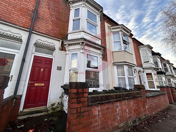 4 Bedroom Terraced House To Rent In Noel Street, Westcotes, Leicester, LE3