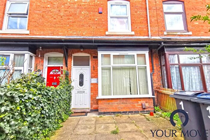 3 Bedroom Terraced House For Sale In Castleford Grove, Blackford Road, Birmingham, West Midlands, B11