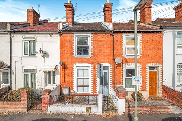 2 Bedroom Terraced House For Sale In Eagle Road, Guildford, GU1