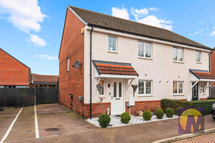 3 Bedroom Semi Detached House For Sale In Parker Drive, Buntingford, SG9