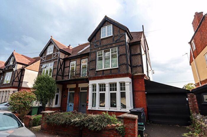 1 Bedroom Flat To Rent In Old Church Road, Clevedon, BS21