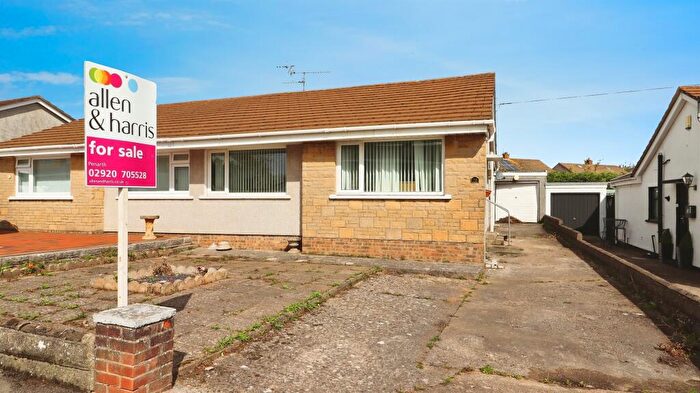 2 Bedroom Semi-Detached Bungalow For Sale In Beechwood Drive, Penarth, CF64