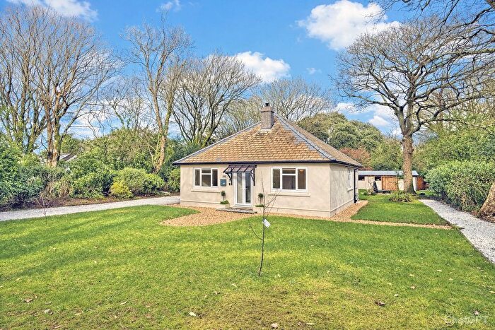 2 Bedroom Detached Bungalow For Sale In Alexandra Road, Illogan, Cornwall, TR16