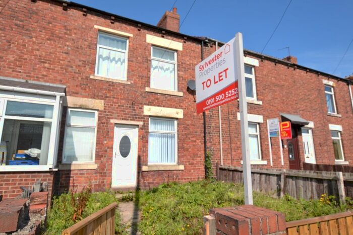 2 Bedroom Flat To Rent In Catherine Terrace, New Kyo, Stanley DH9