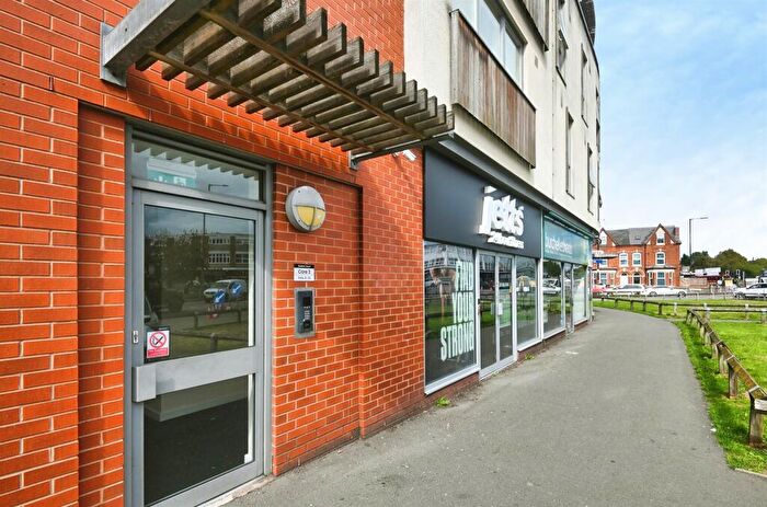 1 Bedroom Apartment For Sale In Gravelly Hill North, Erdington, Birmingham, B23