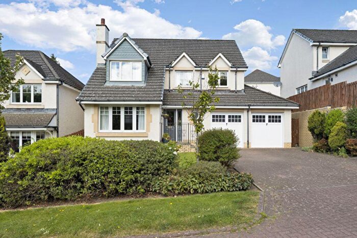 4 Bedroom Detached House For Sale In Polton Vale, Loanhead, Midlothian, EH20