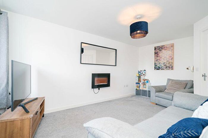 3 Bedroom Semi-Detached House For Sale In Warwick Crescent, Buckshaw Village, PR7