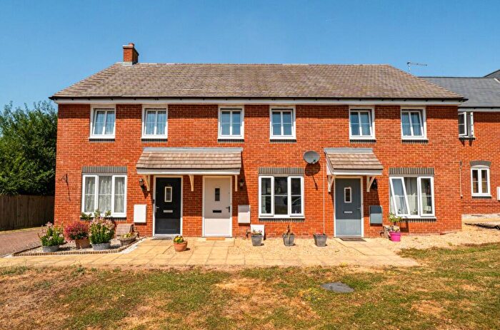 2 Bedroom Terraced House For Sale In Locksbridge Road, Picket Piece, Andover, SP11