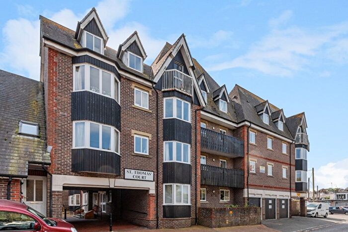 2 Bedroom Flat For Sale In St. Thomas Court, Cliffe High Street, Lewes, East Sussex, BN7