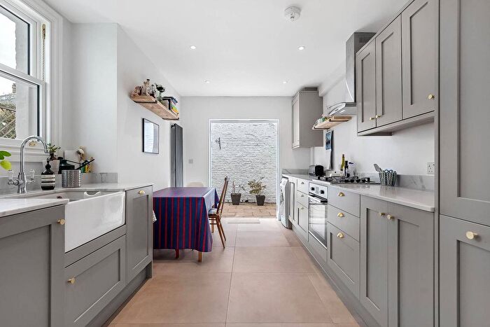 3 Bedroom Terraced House To Rent In Balfern Street, Battersea, London, SW11