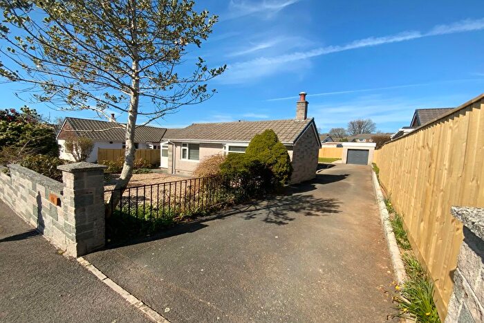 2 Bedroom Bungalow To Rent In Chaucer Road, Tavistock, PL19