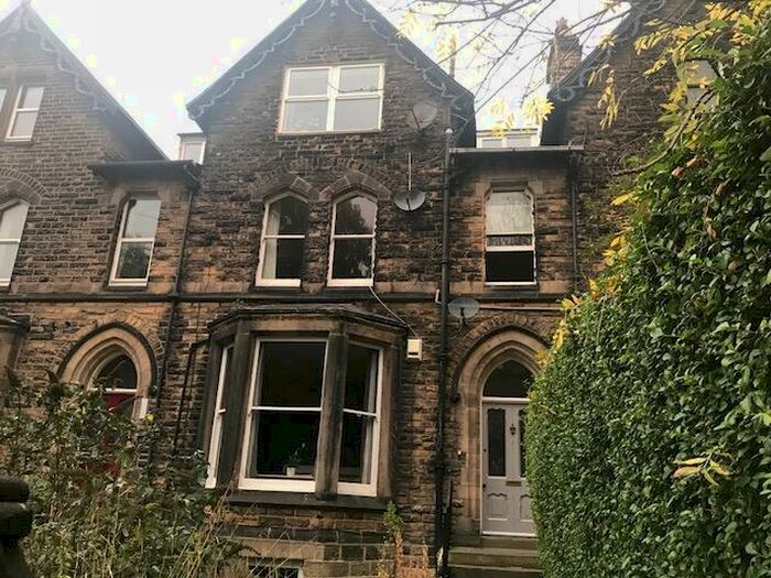 1 Bedroom Apartment To Rent In Spring Road, Headingley, Leeds, LS6