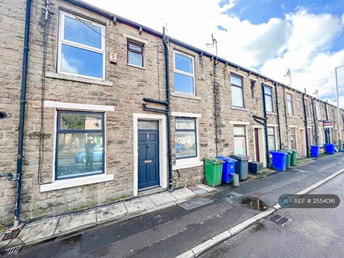 2 Bedroom Terraced House To Rent In Newchurch Road, Bacup, OL13