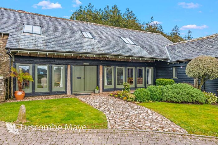3 Bedroom Barn Conversion For Sale In Buckland Court, Goveton, Kingsbridge, TQ7