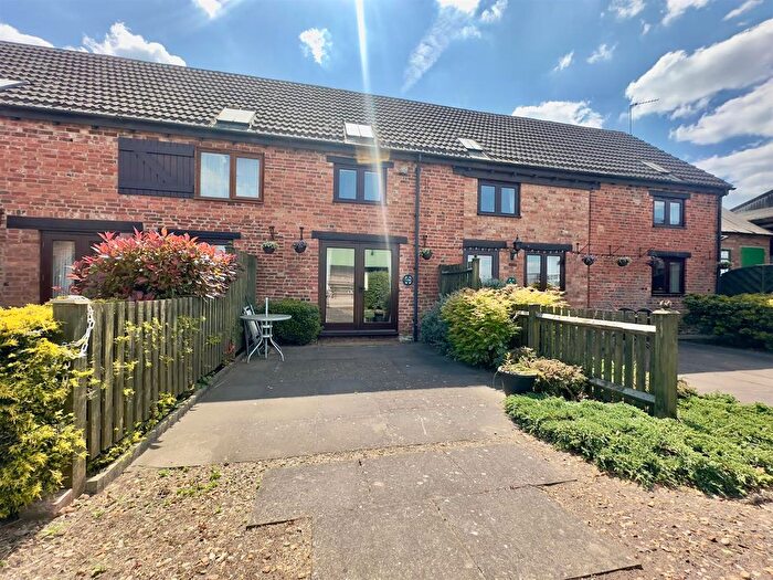 2 Bedroom Terraced House To Rent In Bills Included, Ridgeway Lane, Ufton, CV33