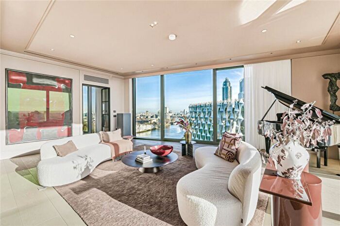 4 Bedroom Penthouse For Sale In Ambassador Building, New Union Square, London, SW11