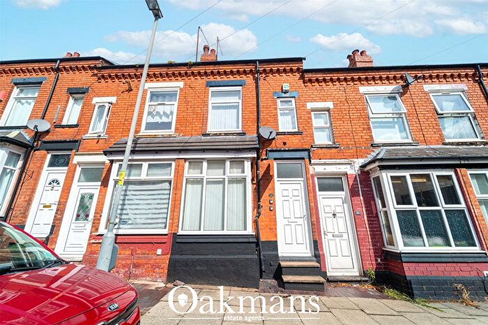 3 Bedroom Detached House For Sale In Kitchener Road, Selly Park, Birmingham, West Midlands, B29