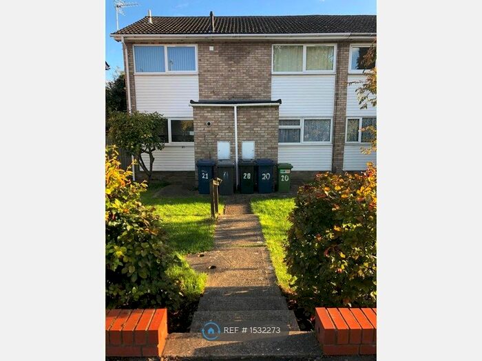 2 Bedroom Maisonette To Rent In Enniskillen Road, Cambridge, CB4