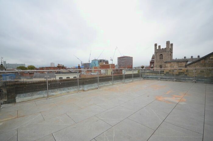 2 Bedroom Flat To Rent In Market Place, Reading, RG1