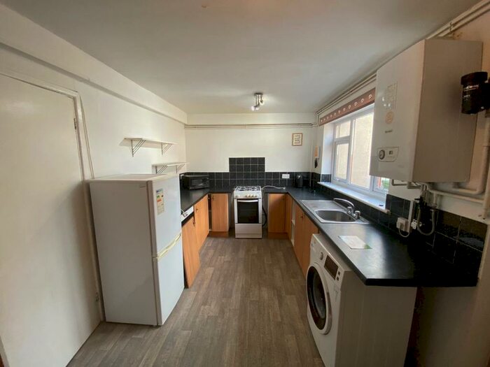 3 Bedroom House To Rent In Clive Road, Portsmouth, PO1